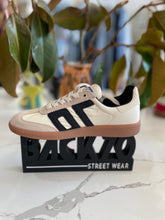 Load image into Gallery viewer, Back 70 -Ghost Beige Black-