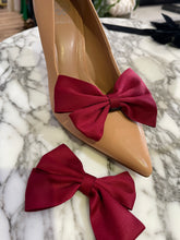 Load image into Gallery viewer, Coquette Shoe Clips