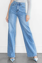 Load image into Gallery viewer, Marla Jeans
