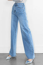 Load image into Gallery viewer, Marla Jeans