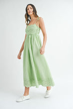 Load image into Gallery viewer, Eloise Midi Dress