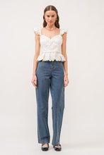 Load image into Gallery viewer, Jeanie Flutter Sleeve Top