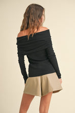 Load image into Gallery viewer, Roma off-shoulder top