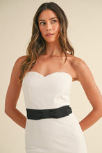 Load image into Gallery viewer, Swift Sweetheart Dress