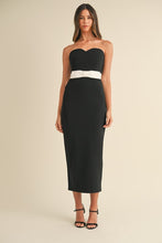 Load image into Gallery viewer, Swift Sweetheart Dress