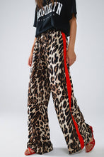 Load image into Gallery viewer, Leanna Leopard Pants