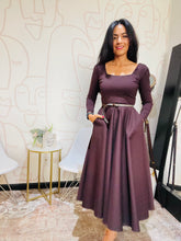 Load image into Gallery viewer, Oliva Squared Neck Dress