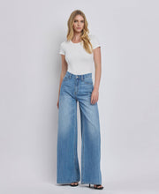 Load image into Gallery viewer, Olivia HR WIDE LEG JEANS