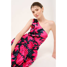 Load image into Gallery viewer, Salma Pleated Maxi Dress