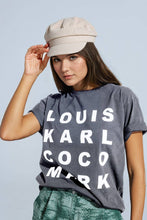 Load image into Gallery viewer, Famous T-shirt