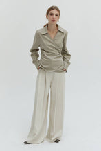 Load image into Gallery viewer, Juno Pleated Trousers