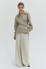 Load image into Gallery viewer, Juno Pleated Trousers