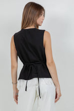 Load image into Gallery viewer, Lucy Structured Vest