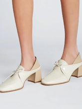 Load image into Gallery viewer, Stivali -Focus Heeled Loafers-