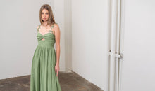 Load image into Gallery viewer, Miroslava Midi Dress