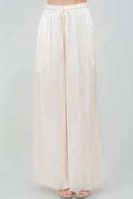 Load image into Gallery viewer, Katy Flowy Satin Pants