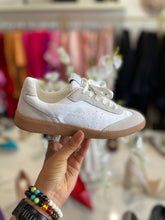 Load image into Gallery viewer, Steve Madden -DUO Sneakers-