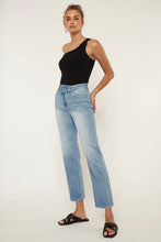 Load image into Gallery viewer, Bethany High Rise 90's style Jeans