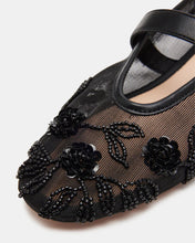 Load image into Gallery viewer, Steve Madden -Dreaming Flats-