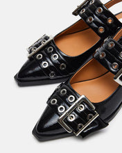 Load image into Gallery viewer, Steve Madden -Graya Flats-