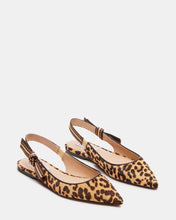 Load image into Gallery viewer, Steve Madden -Olsen Flats-