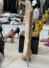 Load image into Gallery viewer, Steve Madden -Sarina Boots-