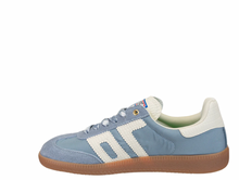 Load image into Gallery viewer, Back 70 -Ghost Sneaker-