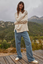 Load image into Gallery viewer, Riley Chunky Oversized Sweater