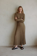 Load image into Gallery viewer, Tayla Sweater Maxi Dress