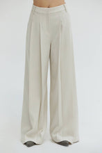 Load image into Gallery viewer, Juno Pleated Trousers