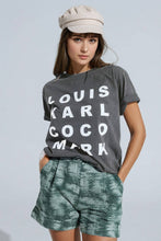Load image into Gallery viewer, Famous T-shirt