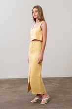 Load image into Gallery viewer, Margo Squared Neck Linen Top