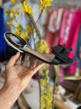 Load image into Gallery viewer, Steve Madden -Laszlo Black Satin-