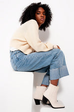 Load image into Gallery viewer, 🔴 Stephanie Jeans