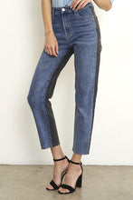 Load image into Gallery viewer, Pascale Girlfriend Jeans