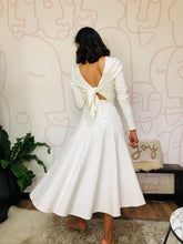 Load image into Gallery viewer, SINDY -Paloma Back Tie  LS Set-