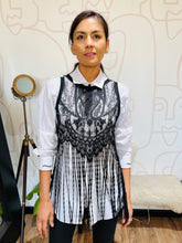Load image into Gallery viewer, SINDY -Charlie Fringe Vest