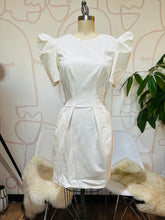 Load image into Gallery viewer, SINDY - Signature Dress