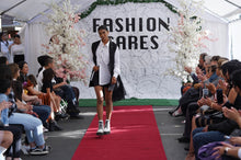 Load image into Gallery viewer, SINDY -Be Do Love Button Up