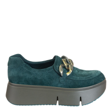 Load image into Gallery viewer, NAKED FEET - PRINCETON in EMERALD Platform Sneakers
