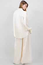 Load image into Gallery viewer, Katy Crinkle Satin Shirt
