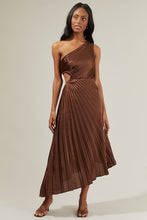Load image into Gallery viewer, Nancy Pleated Dress
