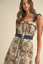 Load image into Gallery viewer, Camille Floral Dress
