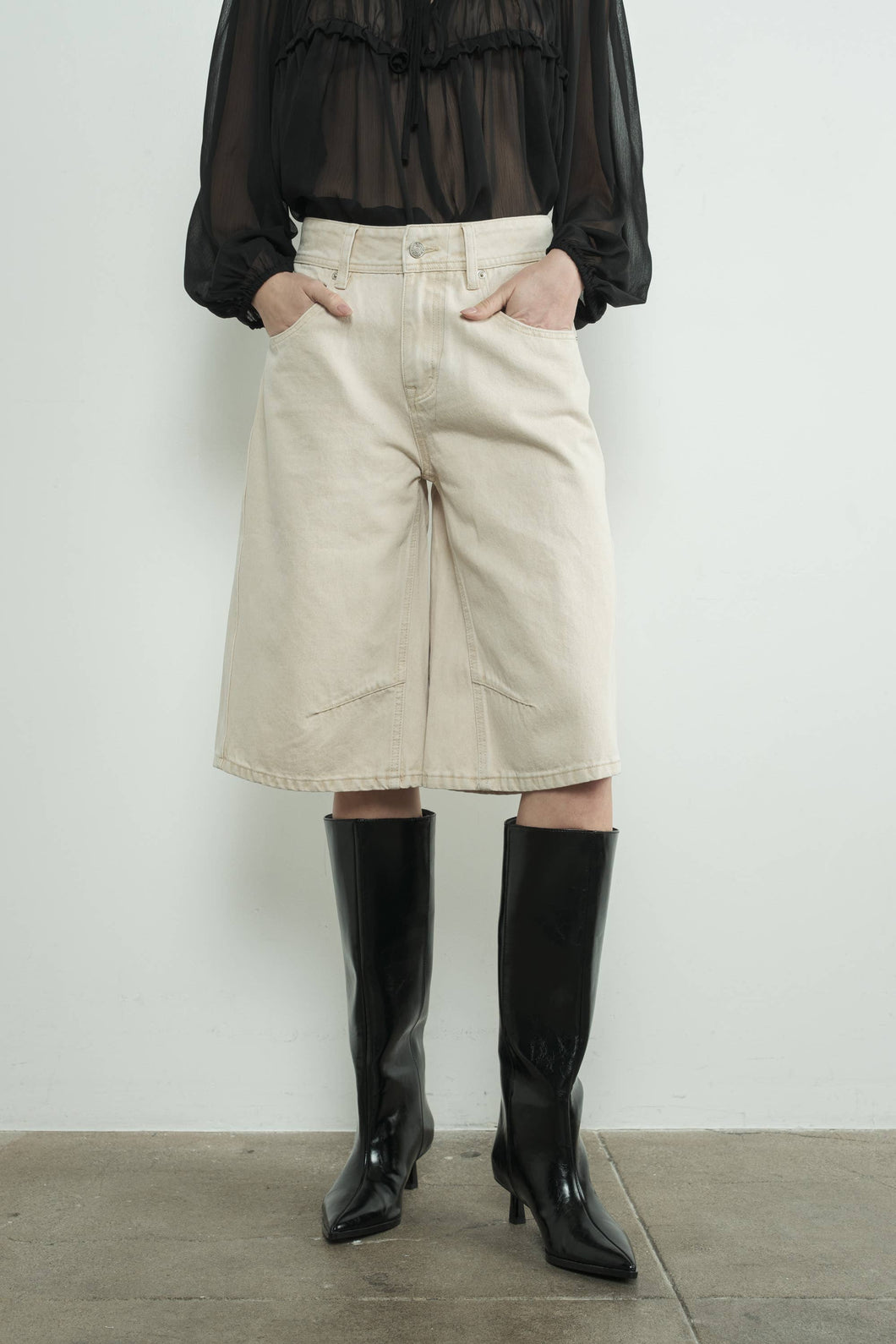 Yoshi Bermuda Shorts