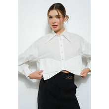 Load image into Gallery viewer, Miley Structured Cropped Shirt
