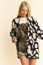 Load image into Gallery viewer, Dulce Leopard Cardigan
