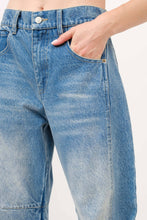 Load image into Gallery viewer, Monna Barrel Jeans
