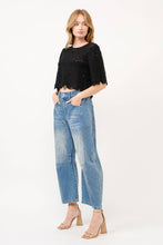 Load image into Gallery viewer, Monna Barrel Jeans
