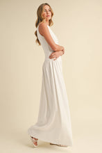 Load image into Gallery viewer, Vale Linen Dress
