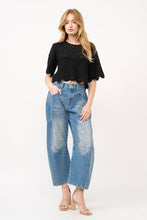 Load image into Gallery viewer, Monna Barrel Jeans
